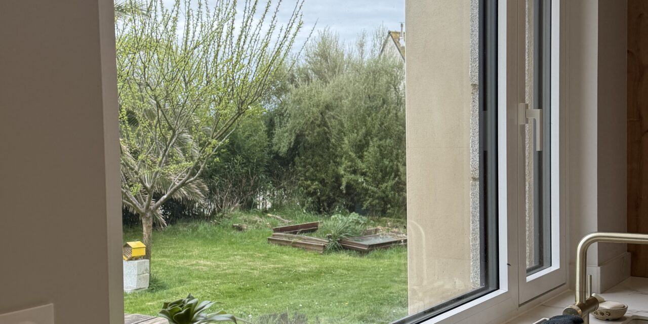 20250403_095929681_iOS